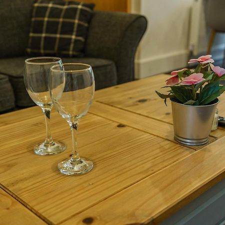 Augusta Lodge Moseley برمنغهام المظهر الخارجي الصورة